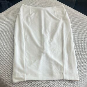 Caribbean Queen Classic White Pencil Skirt